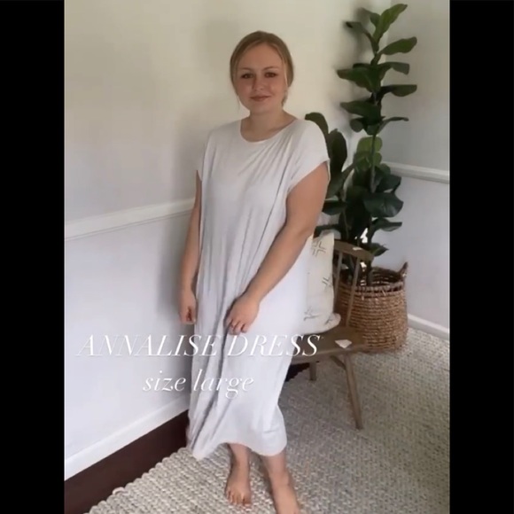 NEW Annalise Dress in Cloud SZ L - Picture 2 of 7